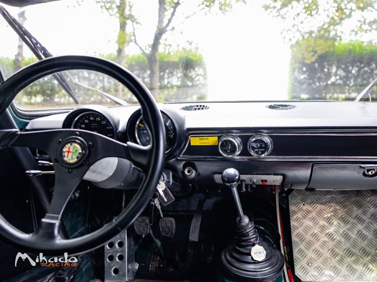 Alfa Romeo 1750 GT Veloce PTH FIA - Très bon état - Restaurée - Garantie – photo 5 sur 10