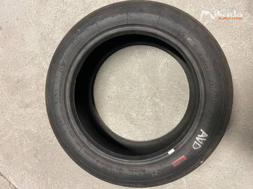 Pneus Yokohama ADVAN A051T 15