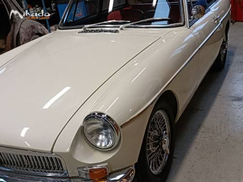 MGB GT