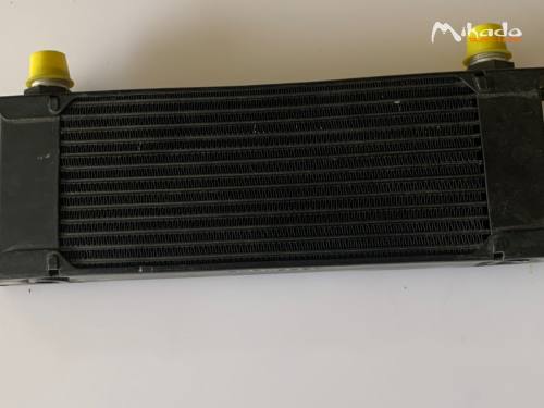 Radiateur d’huile neuf